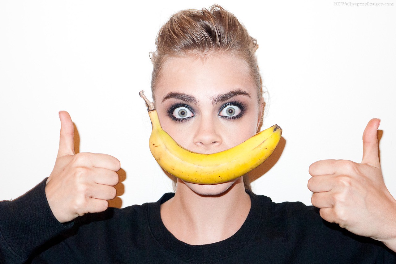 Cara-Delevingne-Banana-Photoshoot-Images