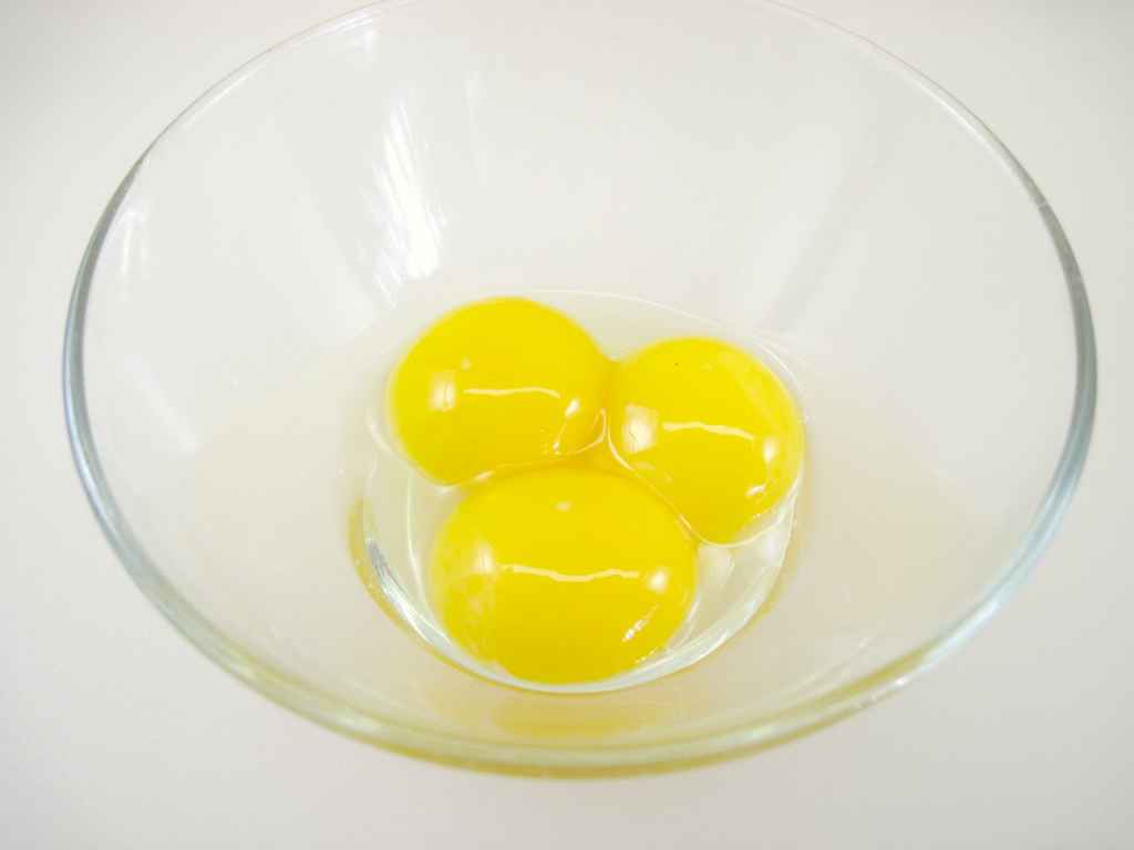 3-egg-yolks
